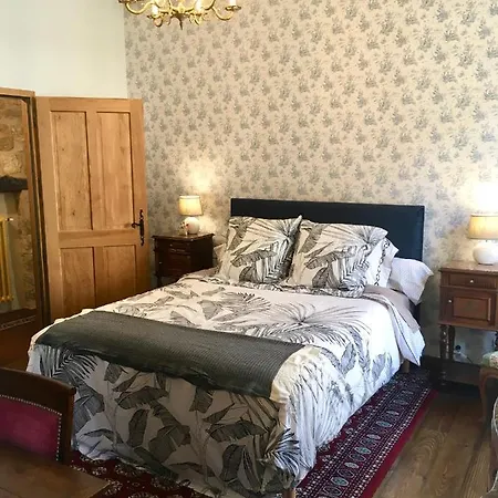 Bed and Breakfast Les Petits Cousins Du Quebec - D'hotes A Domme