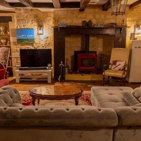 Les Petits Cousins Du Quebec - D'hotes A