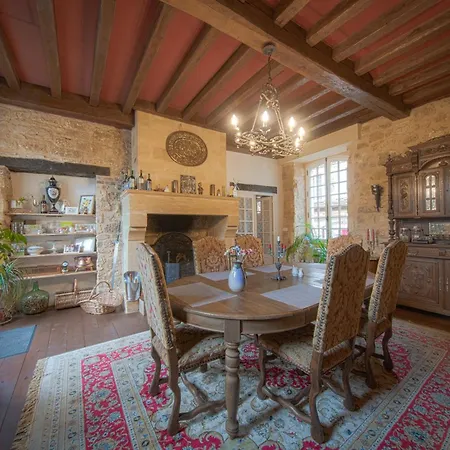 Les Petits Cousins Du Quebec - D'hotes A Bed and Breakfast Domme