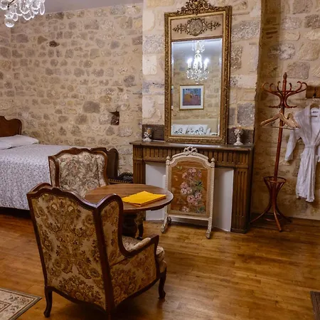 Bed and Breakfast Les Petits Cousins Du Quebec - D'hotes A Domme