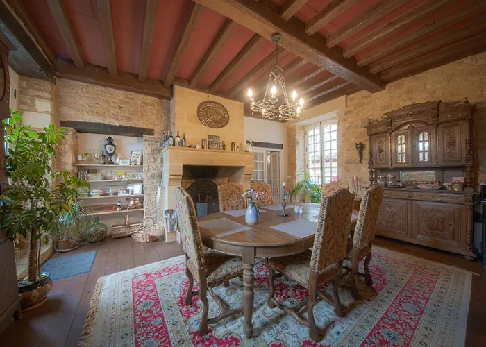 Les Petits Cousins Du Québec - D’hôtes à Alojamento de Acomodação e Pequeno-almoço Domme